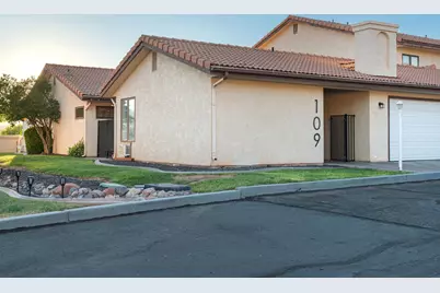 10 N Valley View Dr #109, Saint George, UT 84770 - Photo 3