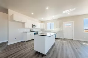 4377/4375 E Colt Circle, Kanab, UT 84741 - Photo 7