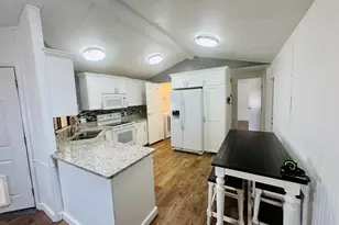 1360 N Dixie Downs Rd, Saint George, UT 84770 - Photo 7