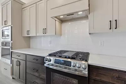 4779 W 1930 S, Hurricane, UT 84737 - Photo 15