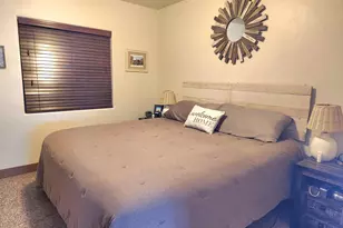 810 S Peachtree Dr, Toquerville, UT 84774 - Photo 23