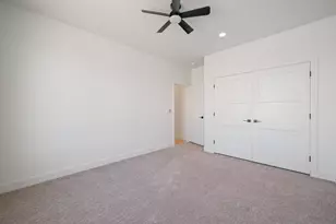 1037 W Rock View Dr, Hurricane, UT 84737 - Photo 19