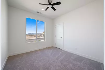 1037 W Rock View Dr, Hurricane, UT 84737 - Photo 15