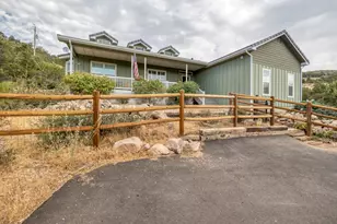 375 N Matt Dillon Trail, Central, UT 84722 - Photo 5