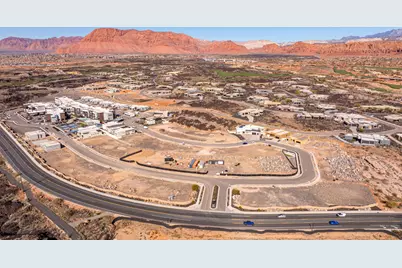 2761 W Lava Hills Rd, Santa Clara, UT 84765 - Photo 51