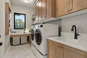 178 Peregrine Cir, Dammeron Valley, UT 84783 - Photo 27