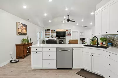 46 S Glen Canyon Dr, Cedar City, UT 84720 - Photo 13