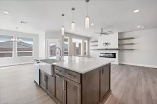 2579 S Wilson Dr, Hurricane, UT 84737 - Photo 9