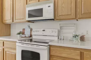 3414 E Willow Springs Dr, Washington, UT 84780 - Photo 17