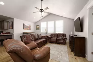 717 S 775 W, Hurricane, UT 84737 - Photo 51