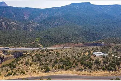 3747 S Old Hwy 91, New Harmony, UT 84757 - Photo 7