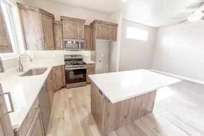 3038 W 590 N, Hurricane, UT 84737 - Photo 5