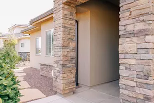 5887 Desert Crest Dr, Saint George, UT 84790 - Photo 13