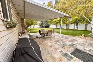 390 N 200 W, Parowan, UT 84761 - Photo 33