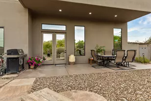 2090 N Tuweap Dr, Saint George, UT 84770 - Photo 35