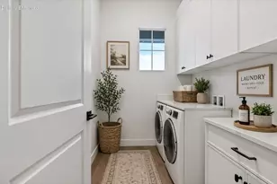 948 Mesa Ave, Toquerville, UT 84774 - Photo 13
