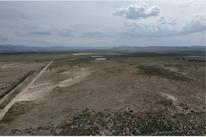 40 N 800 W, Beryl, UT 84714 - Photo 9