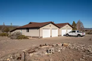 86 E 1000 S, Panguitch, UT 84759 - Photo 5