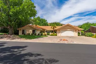 2952 S Jacob Hamblin Dr, Saint George, UT 84790 - Photo 1