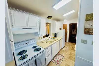 1150 W Red Hills Parkway #142, Washington, UT 84780 - Photo 9