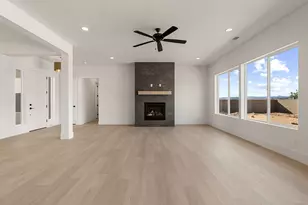 1585 E Black Brush Dr, Washington, UT 84780 - Photo 9