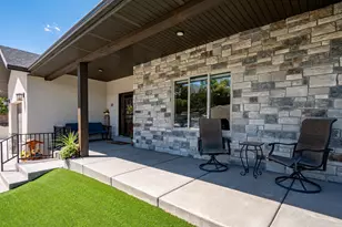 171 N Beacon Hill Dr, Cedar City, UT 84720 - Photo 9