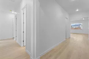 690 S 230 W, Ivins, UT 84738 - Photo 3