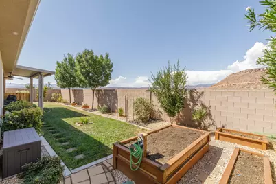 1229 E Black Brush Dr, Washington, UT 84780 - Photo 37