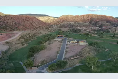 352 E Cedar Ridge Cir, Cedar City, UT 84721 - Photo 7