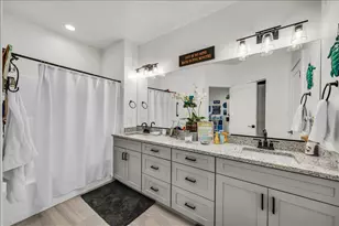 266 E 260 N, Washington, UT 84780 - Photo 13