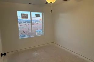 1046 E Malibu Ln, Washington, UT 84780 - Photo 5