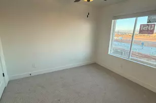 1054 E Malibu Ln, Washington, UT 84780 - Photo 9