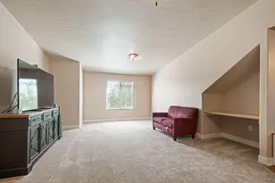 2546 E 3000 S Circle, Saint George, UT 84790 - Photo 33