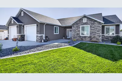 4509 N Gold Dust Trail, Enoch, UT 84721 - Photo 5