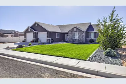 4509 N Gold Dust Trail, Enoch, UT 84721 - Photo 3