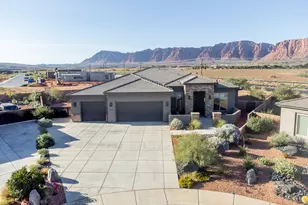 544 W Saguaro Wy, Ivins, UT 84738 - Photo 1