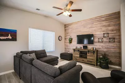 2031 E Colorado St #204, Saint George, UT 84790 - Photo 9