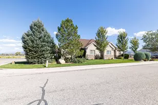 4262 N 2325 W, Cedar City, UT 84721 - Photo 3