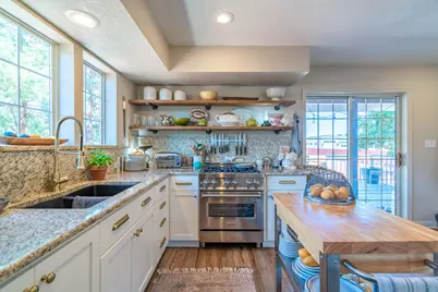 81 Otra Dr, Ivins, UT 84738 - Photo 17