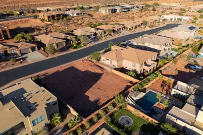 266 E 350 N, Ivins, UT 84738 - Photo 9