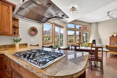 2907 Zuni Cir, Springdale, UT 84767 - Photo 9