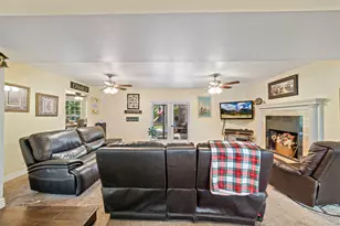 449 S Valley View Dr, Saint George, UT 84770 - Photo 9