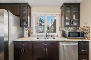 1845 W Canyon View Dr, Saint George, UT 84770 - Photo 9