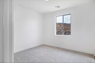 1344 E Andromeda St, Washington, UT 84780 - Photo 33