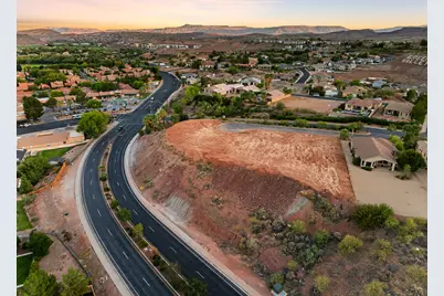 584 S Dixie Dr, Saint George, UT 84770 - Photo 11