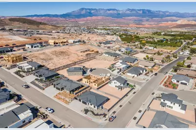 1546 W 840 S, Hurricane, UT 84737 - Photo 47