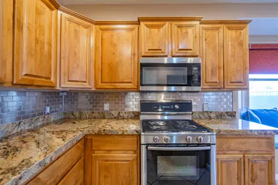 3404 E Sweetwater Springs Dr, Washington, UT 84780 - Photo 27