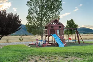 1109 E 400, New Harmony, UT 84757 - Photo 39