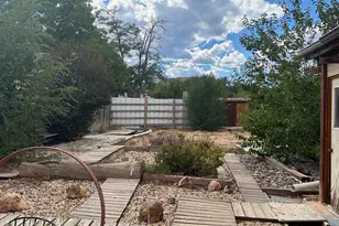 135 N 100 W, Escalante, UT 84726 - Photo 25