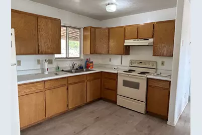 135 N 100 W, Escalante, UT 84726 - Photo 5
